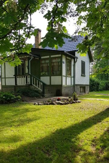 Фотографии Дома для отпуска Mini-house with garden in Jurmala г. Юрмала (Латвия) №1 Фото Дома для отпуска Mini-house with garden in Jurmala г. Юрмала 1
