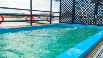 Фото Комплексы для отдыха с коттеджами/бунгало Porto Marine г. Юрмала 1