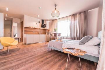 Фото номера Семейные апартаменты с садом Апарт-отели Tamara Suites &amp; Apartments г. Юрмала 4