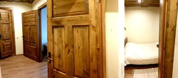 Фото номера Четырехместный номер с видом на сад Гостевой дом Guest House Jurmala г. Юрмала 19