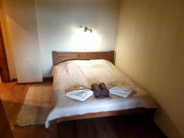Фото номера Четырехместный номер с видом на сад Гостевой дом Guest House Jurmala г. Юрмала 24