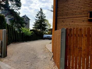 Фото номера Четырехместный номер с видом на сад Гостевой дом Guest House Jurmala г. Юрмала 7