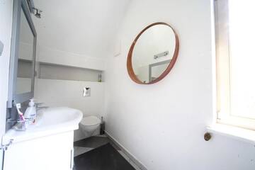 Фото номера Дом с 4 спальнями Дома для отпуска Luxury House with barbecue in Jurmala г. Юрмала 47