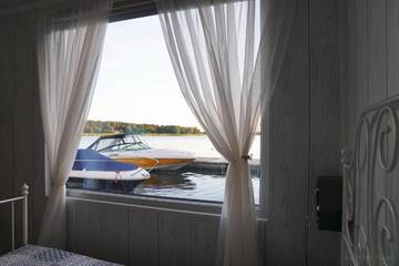 Фото номера Дом с 2 спальнями Дома для отпуска Sali Osta Floating House on the river г. Юрмала 34