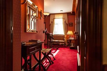 Фото номера Люкс &quot;Рубин&quot; Отель TB Palace Hotel &amp; SPA г. Юрмала 2