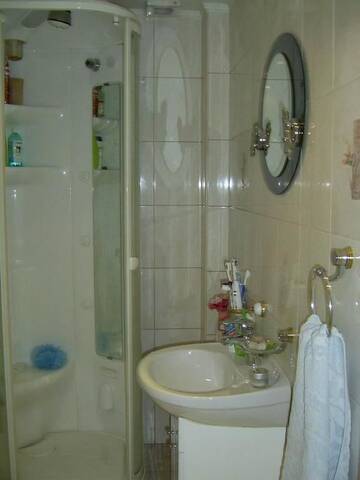 Фото номера Стандартный одноместный номер Гостевой дом Puku Street Guest House г. Юрмала 12