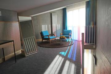 Фото номера Люкс «Комфорт» с доступом в комплекс саун Отель Kurshi Hotel &amp; Spa г. Юрмала 7