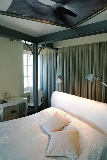 Фото номера Двухместный номер с 1 кроватью Отель Boutique Hotel Mama г. Юрмала 3