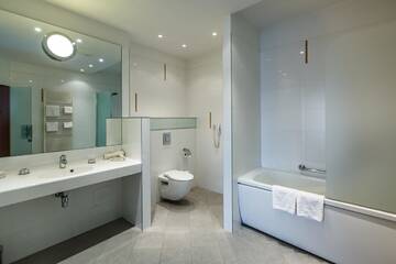 Фото номера Полулюкс с правом посещения оздоровительного центра Отель Amber Spa Boutique Hotel г. Юрмала 8
