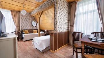 Фото номера Улучшенный двухместный номер с 2 отдельными кроватями Отель Parus Boutique Hotel г. Юрмала 3