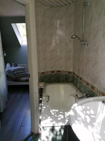 Фото номера Cемейный номер с собственной ванной комнатой Отель Guest House Krista г. Юрмала 7