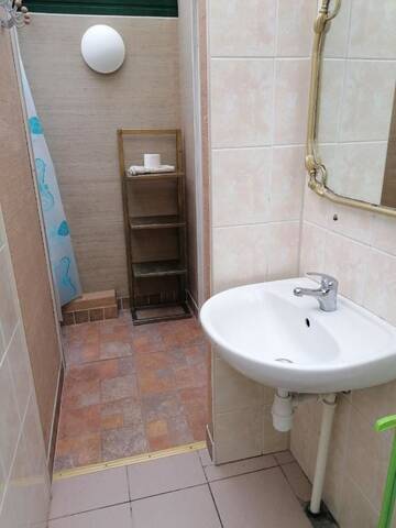 Фото номера Апартаменты с балконом Отель Guest House Krista г. Юрмала 3