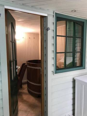 Фото номера Апартаменты с видом на бассейн Отель Guest House Krista г. Юрмала 10